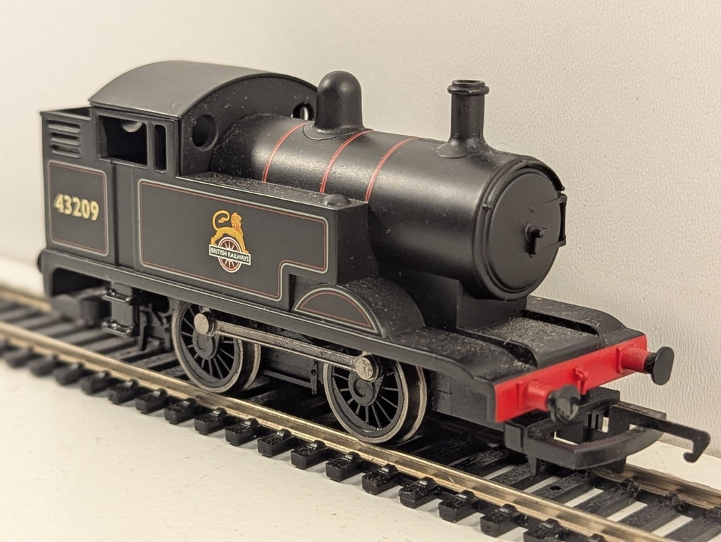 Hornby R2877 OO Gauge 0-4-0 Tank Locomotive Collectors Club 2009