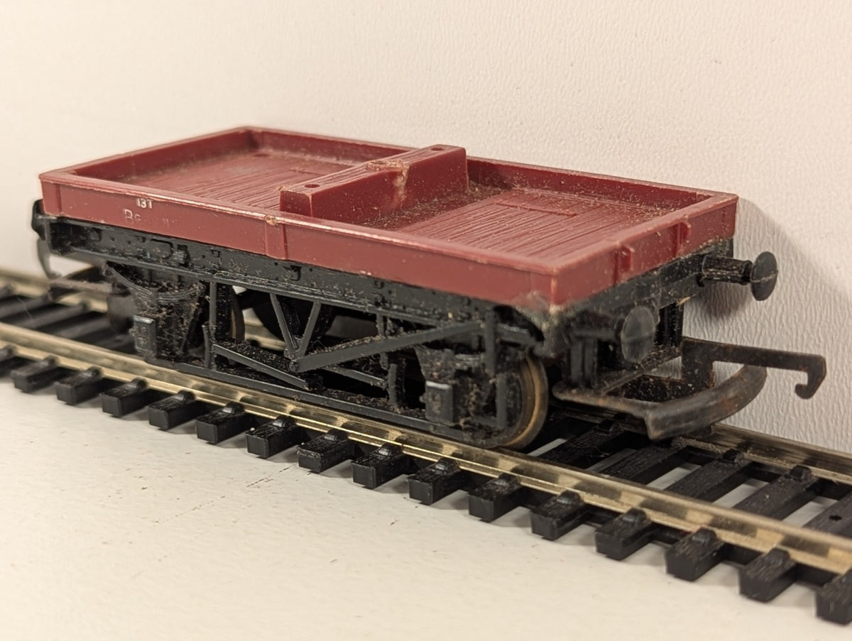 Tri-ang Railways R17 Bolster Wagon – OO Gauge