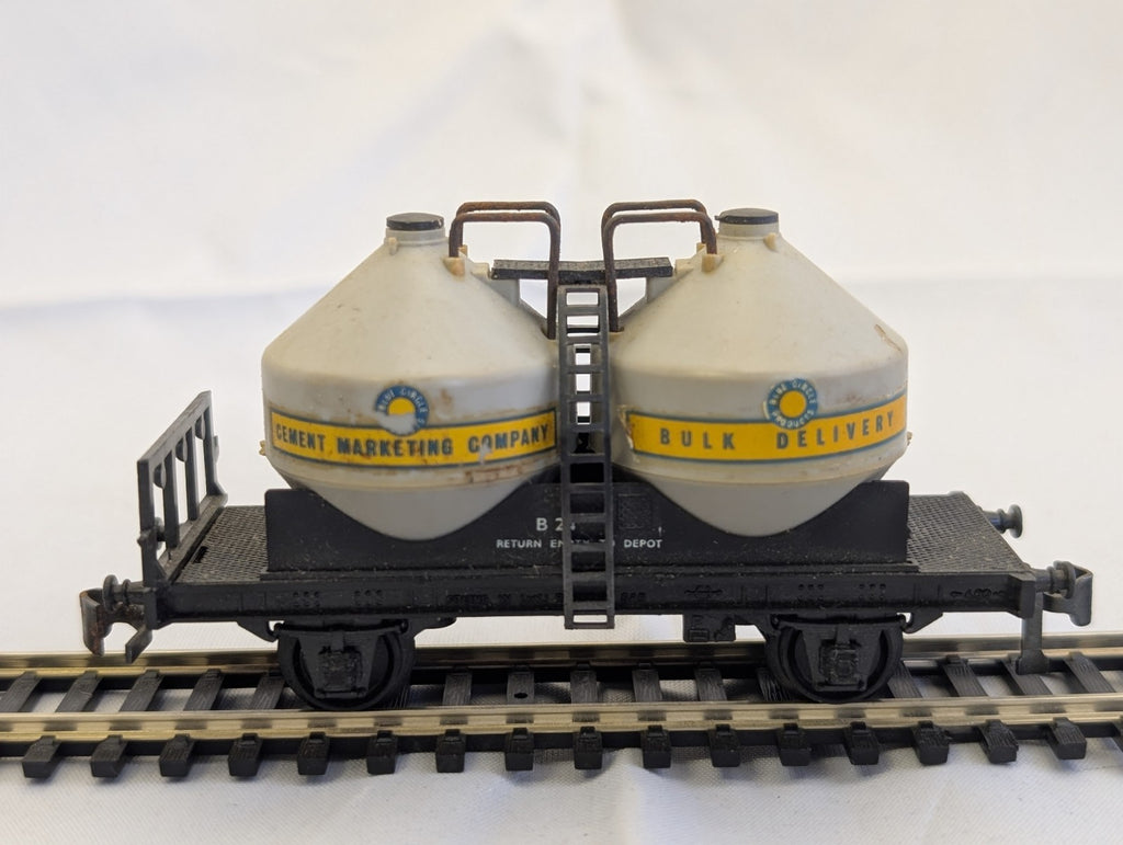 Playcraft Railways P642 Twin Silo Bulk Cement Wagon