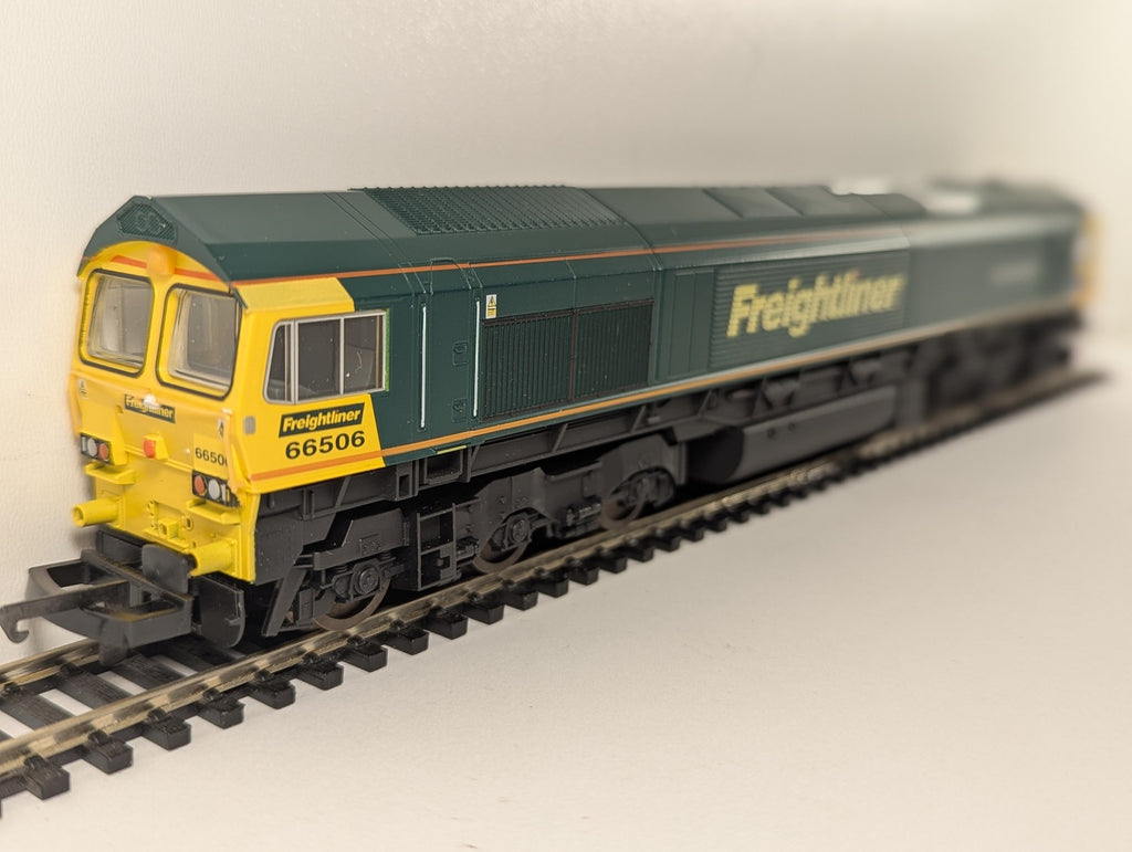 Lima OO Gauge Class 66 506 'Crewe Regeneration' Diesel Locomotive 66506