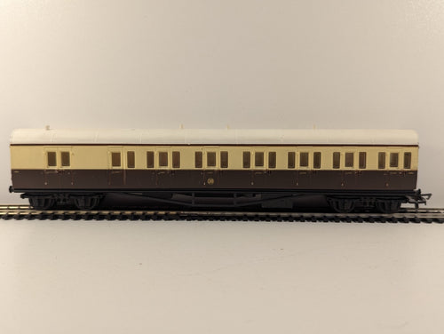 Airfix 54250 OO Gauge GWR Chocolate & Cream 3rd Class Suburban Brake Coach
