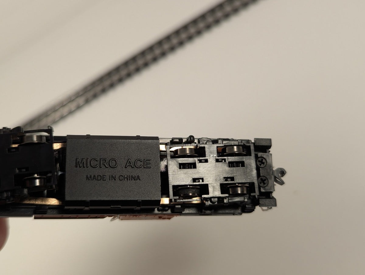 Micro Ace N Gauge Industrial 5-Axle Diesel Locomotive Orange N06