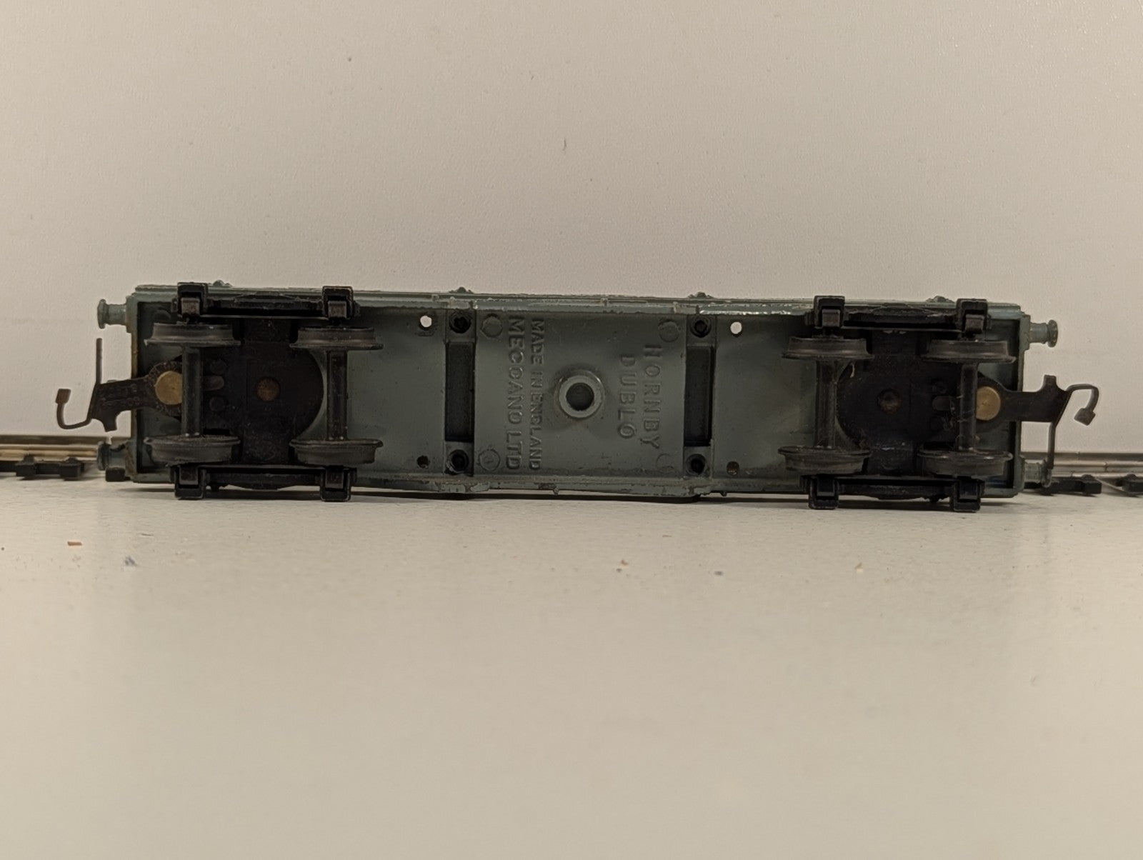 Hornby Dublo 32051 OO Gauge BR Grey Bogie Bolster Wagon - Boxed