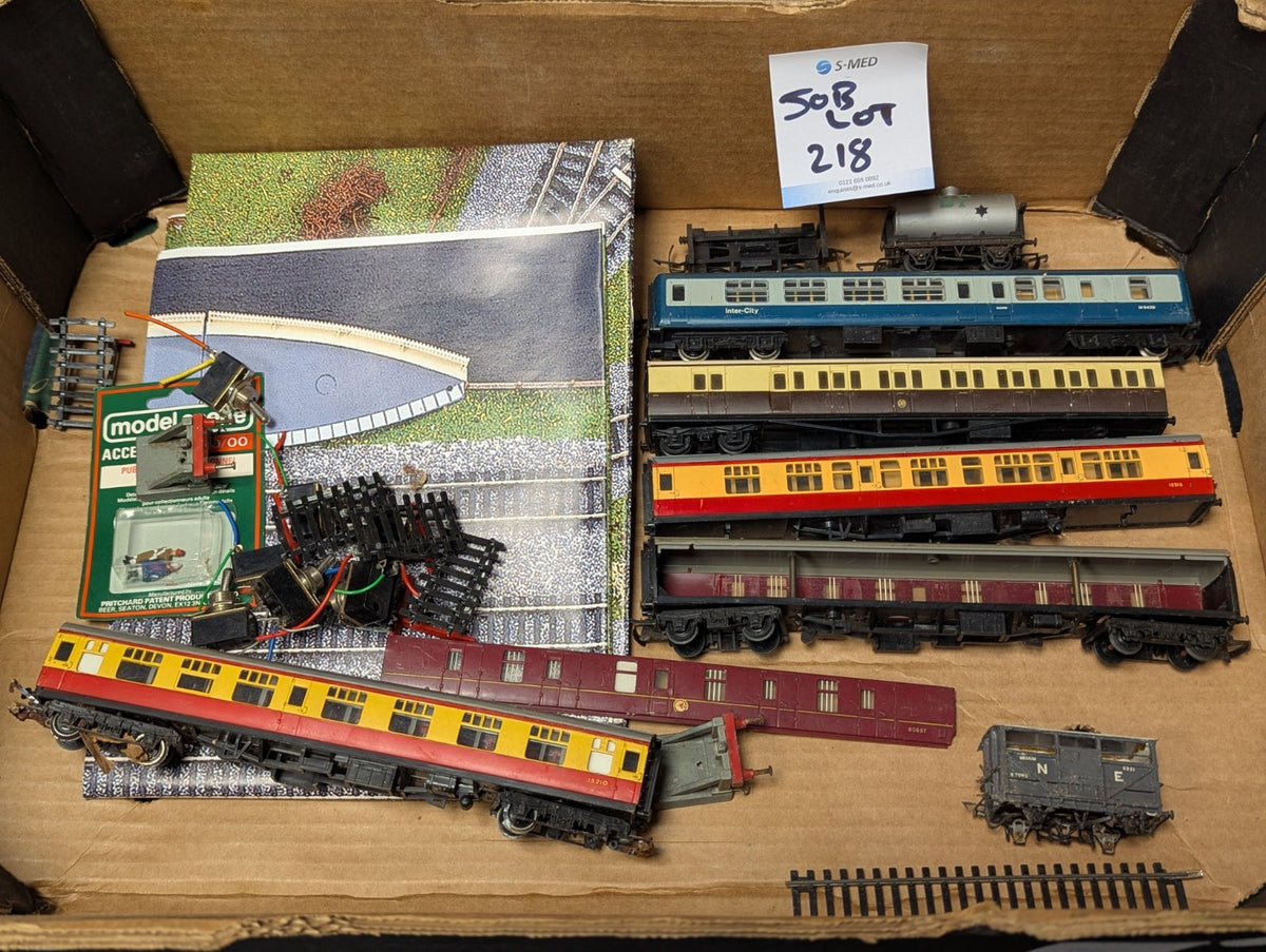OO Gauge Job Lot of Model Railway Spares & Parts