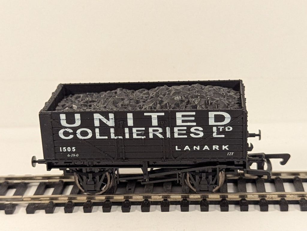 Dapol OO Gauge United Collieries Ltd Lanark 7 Plank Wagon Goods Wagon 1505