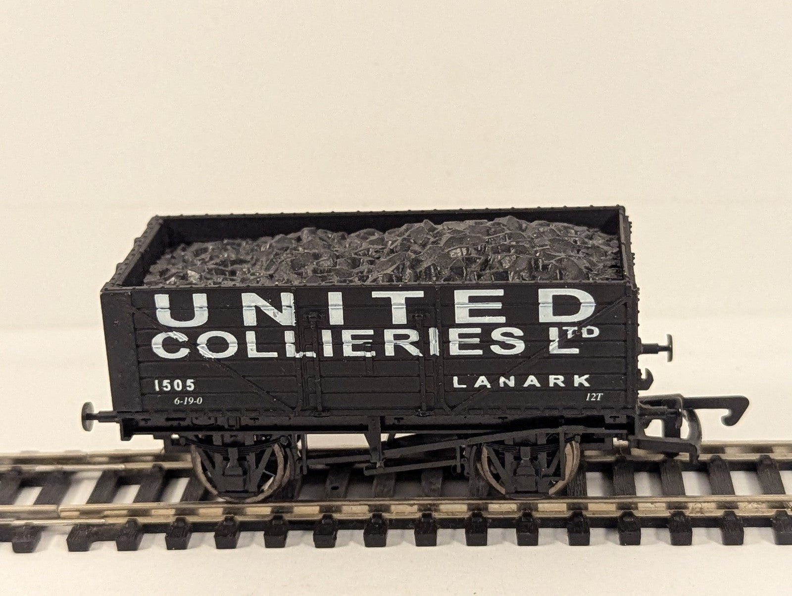 Dapol OO Gauge United Collieries Ltd Lanark 7 Plank Wagon Goods Wagon 1505