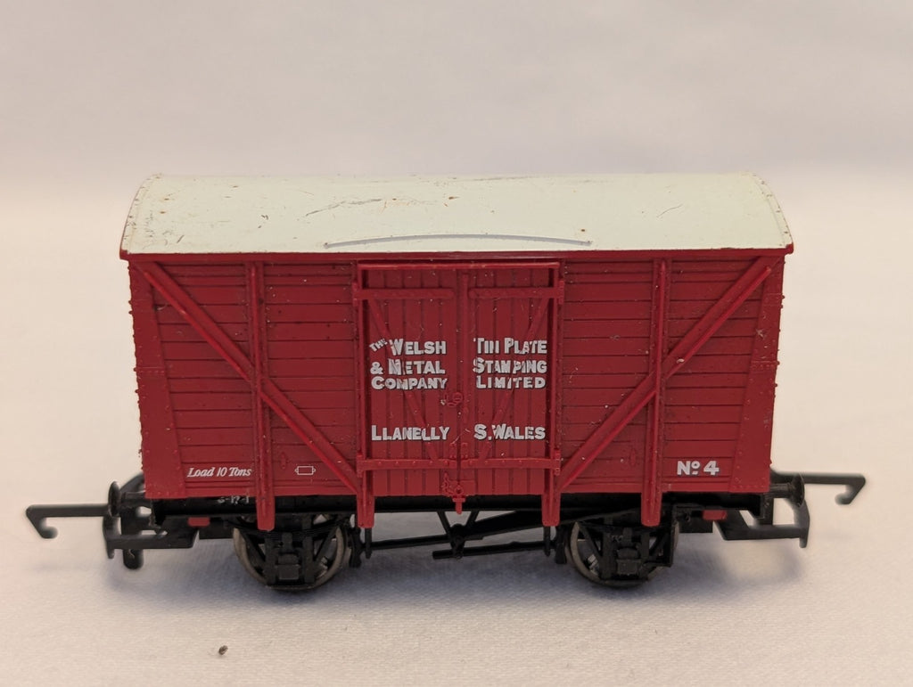 Hornby OO Gauge Welsh Tin Plate & Metal Co. Box Van Goods Wagon