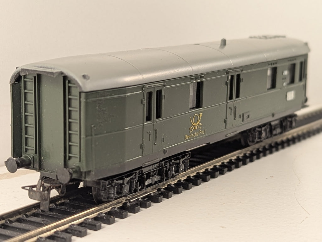 Schicht HO Gauge Deutsche Post Mail Coach