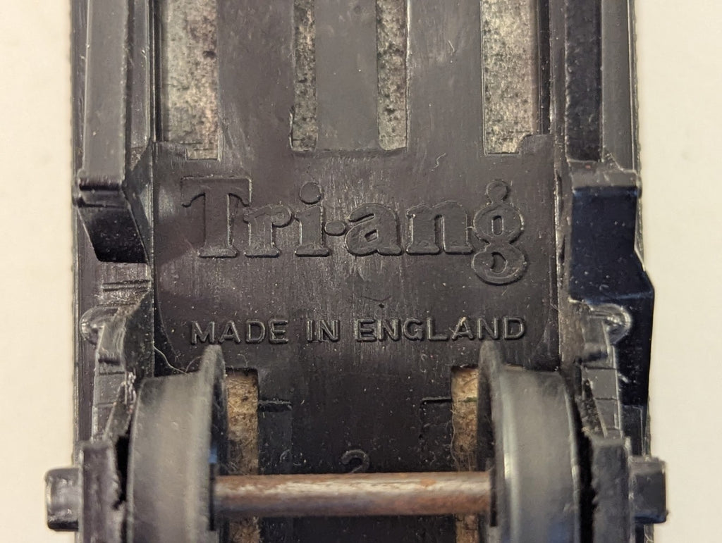 Tri-ang R577A OO Gauge 7-Plank Open Wagon