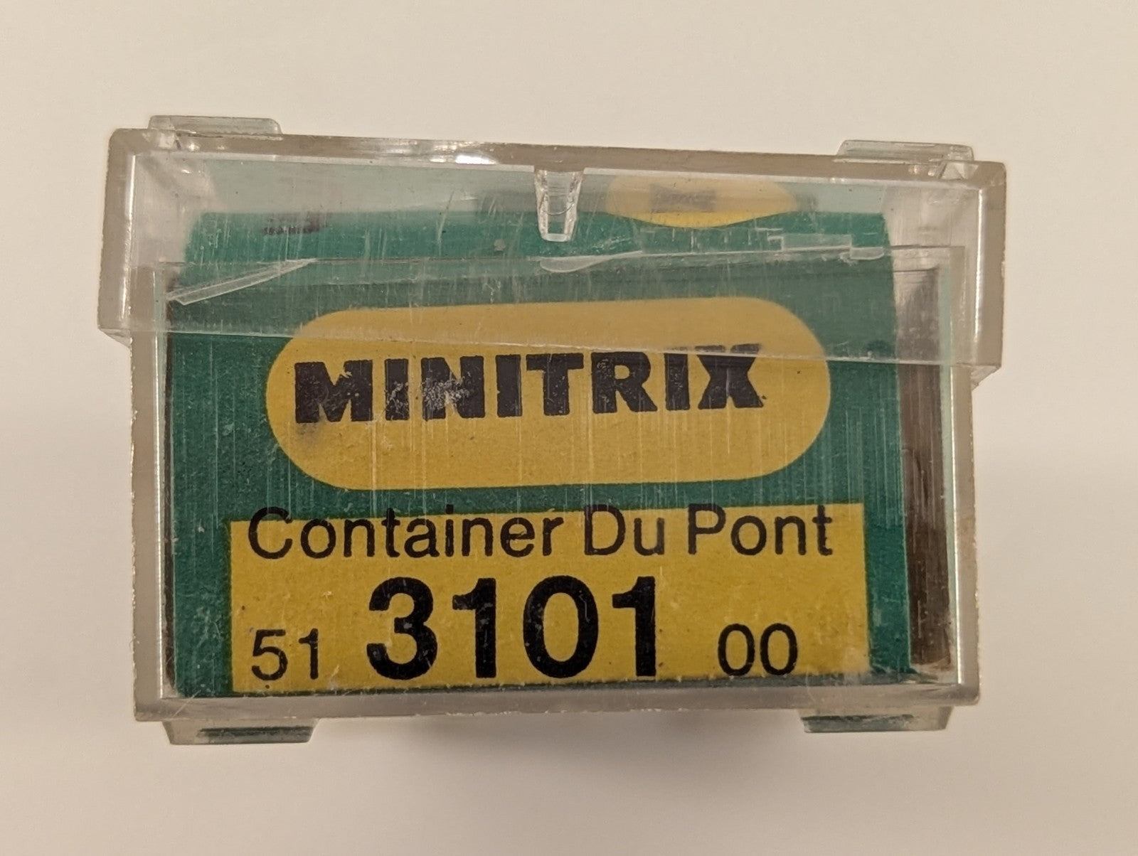 Minitrix 3101 N Gauge DuPont Container Car - Boxed