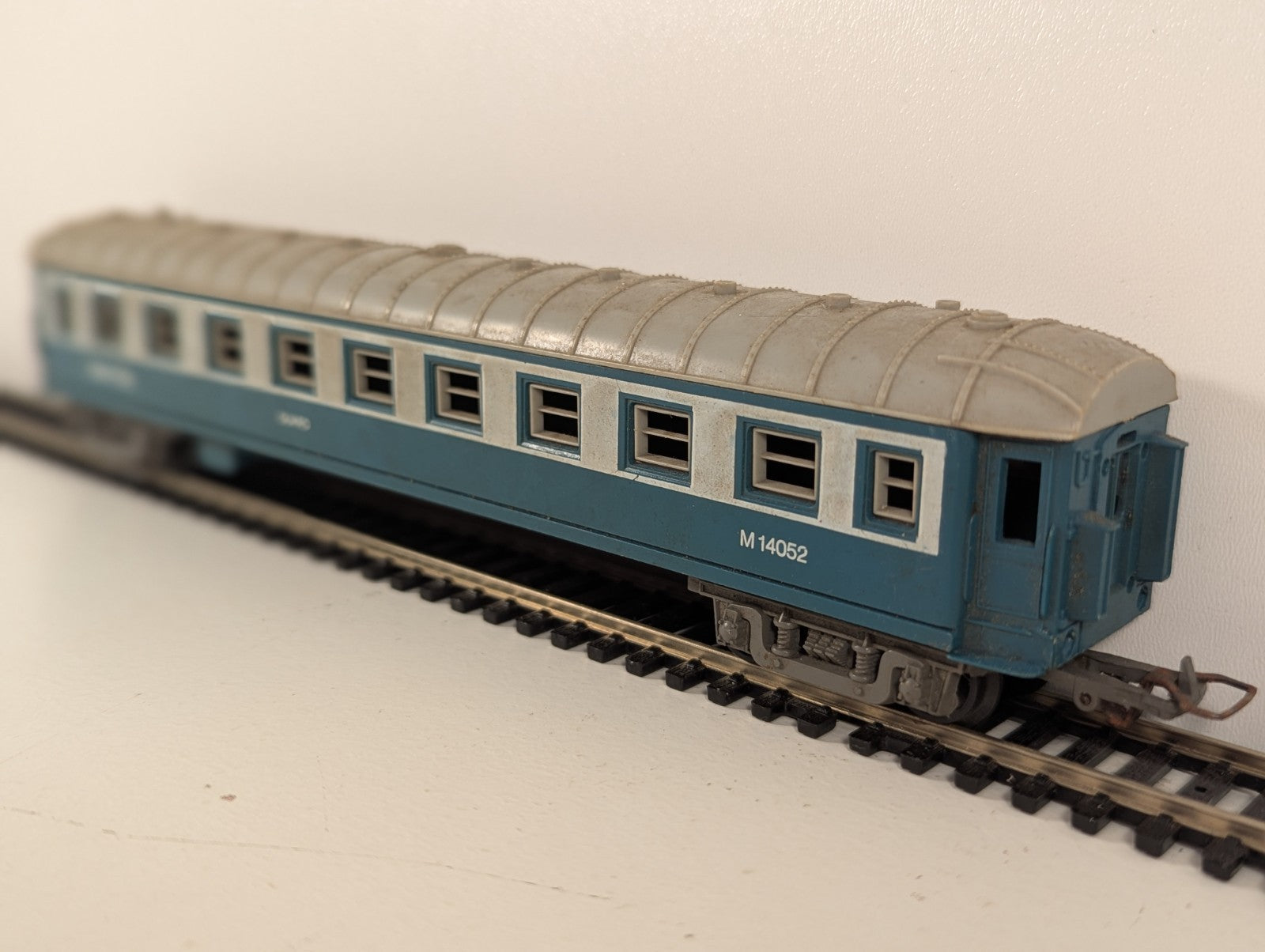 Jouef HO Gauge BR InterCity Passenger Coach