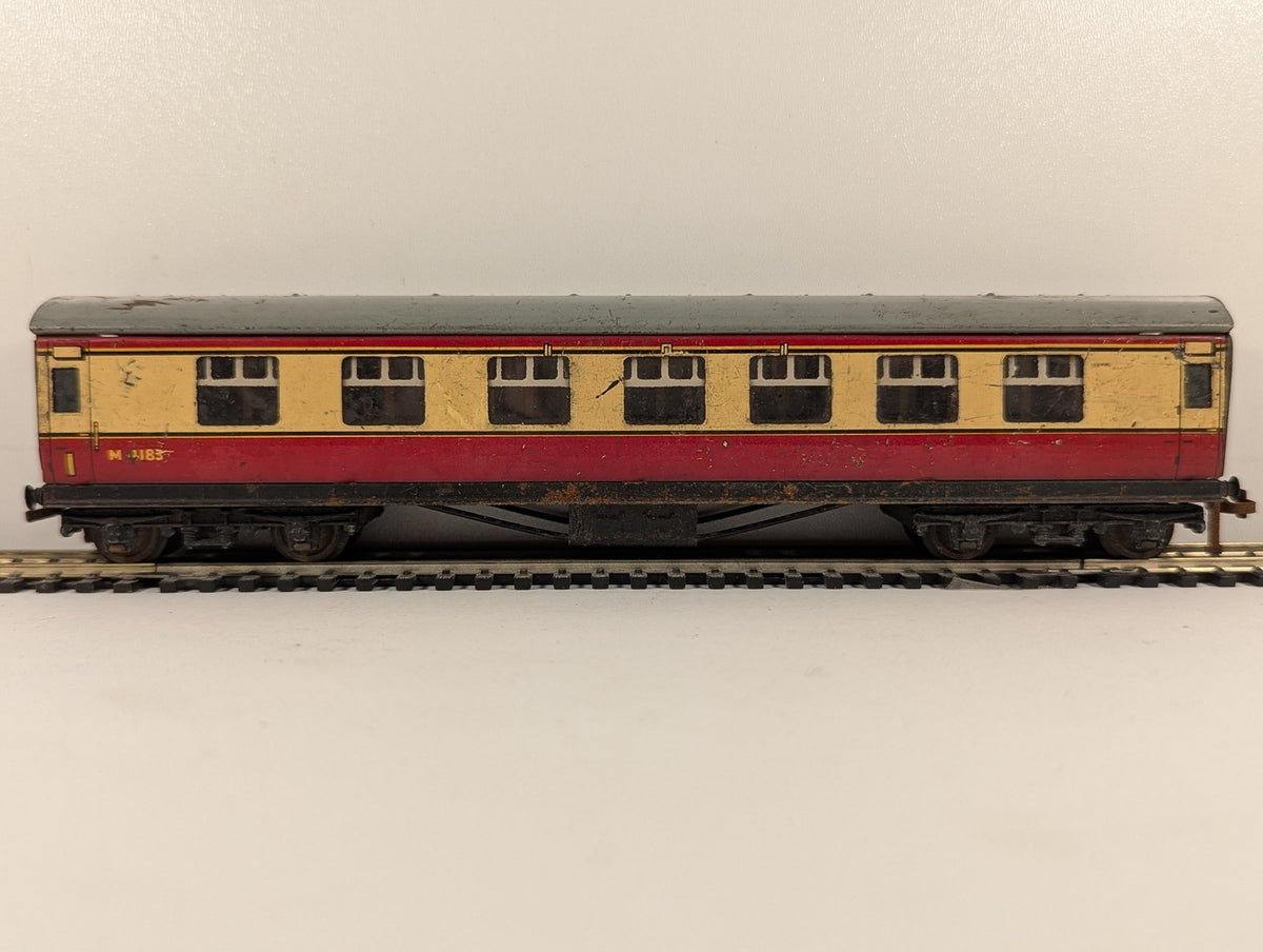 Hornby Dublo OO Gauge BR Carmine and Cream Corridor Coach Passenger Coach M 4183
