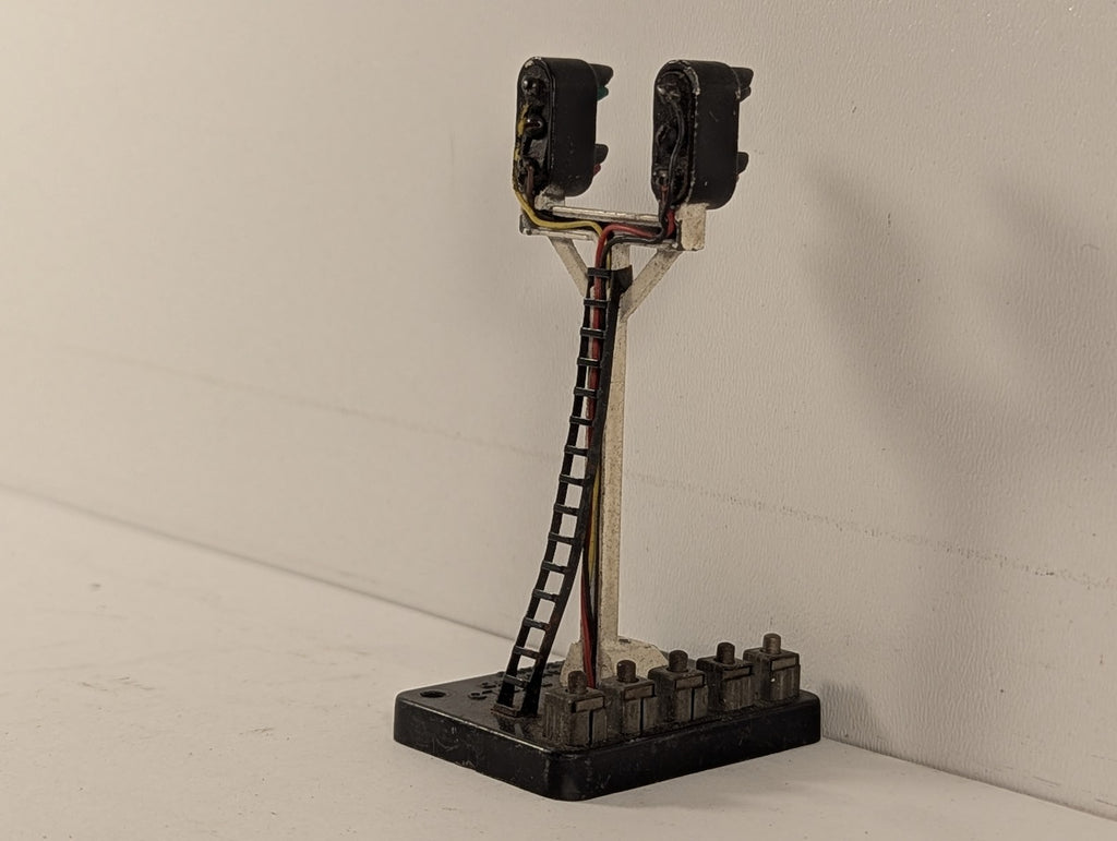 Hornby Dublo OO Gauge Junction Colour Light Signal Signals 5045