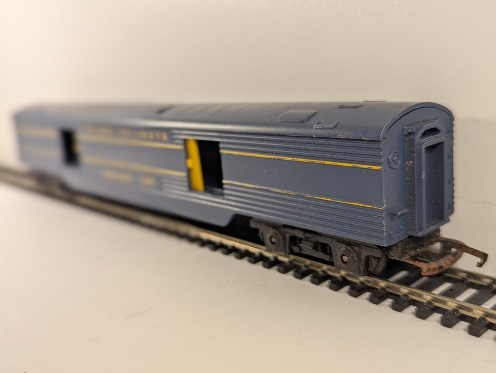 Tri-ang OO Gauge Transcontinental Baggage Car Passenger Coach Blue & Yellow R128