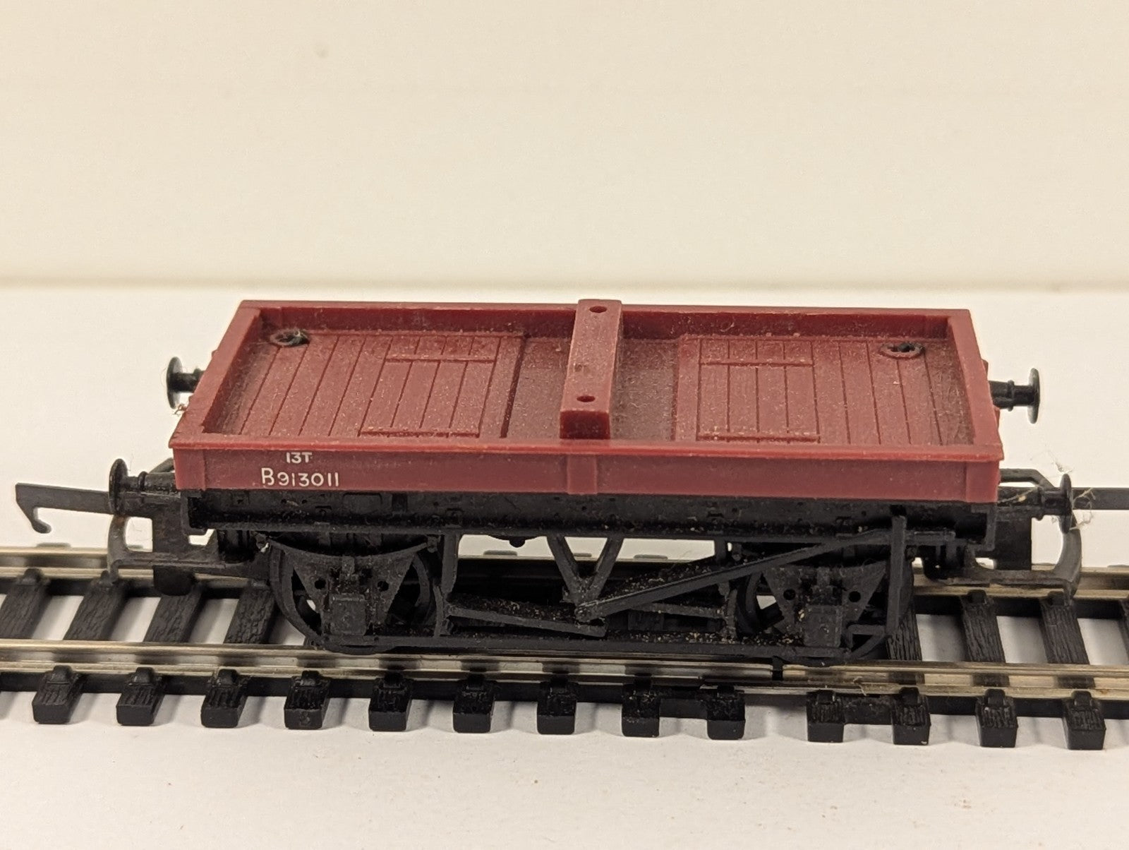 Tri-ang OO Gauge BR Bolster Wagon