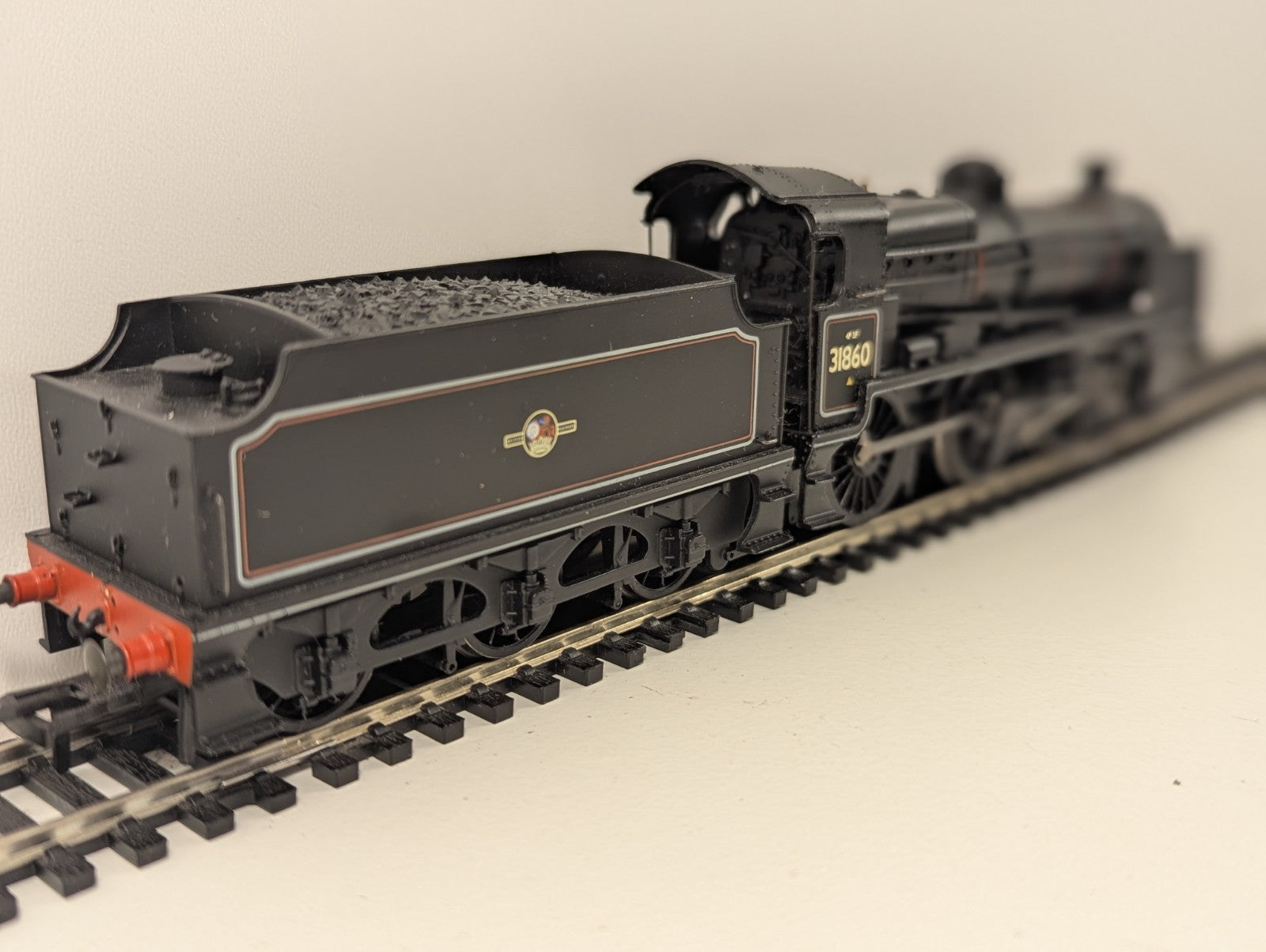 Bachmann 32-151 OO Gauge Steam Locomotive N Class 31860 BR Lined Black. - Boxed