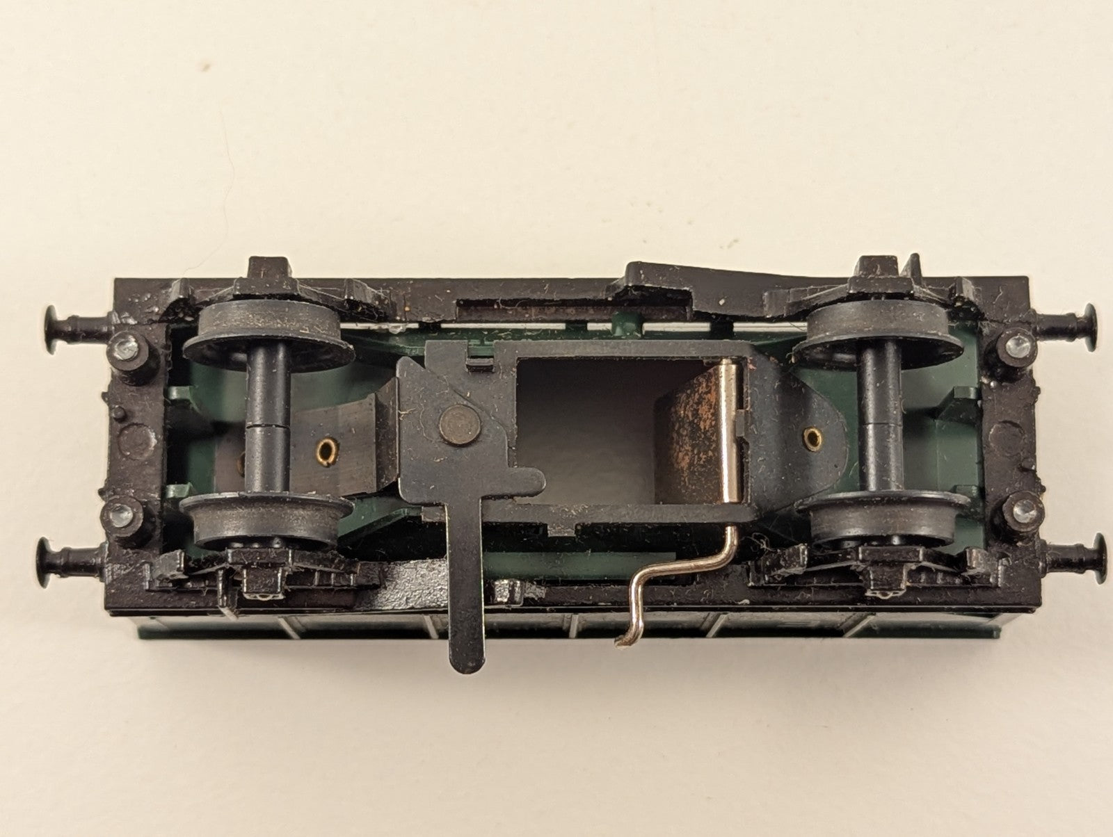 Tri-ang Hornby R347 OO Gauge Engineering Wagon – Green