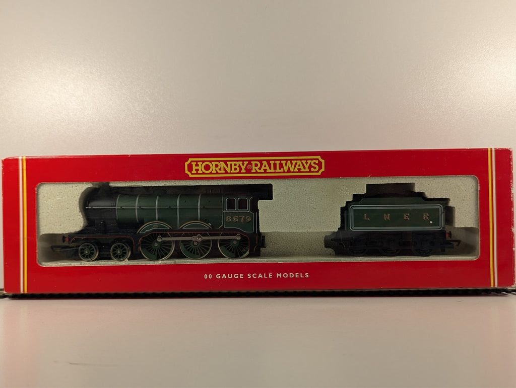 Hornby R284 LNER Class B12/3 4-6-0 Steam Locomotive OO Gauge - Boxed