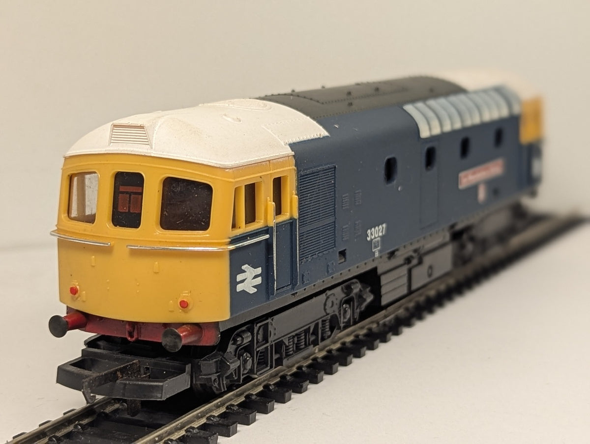 Lima OO Gauge Class 33 33027 'Earl Mountbatten of Burma' Diesel Locomotive