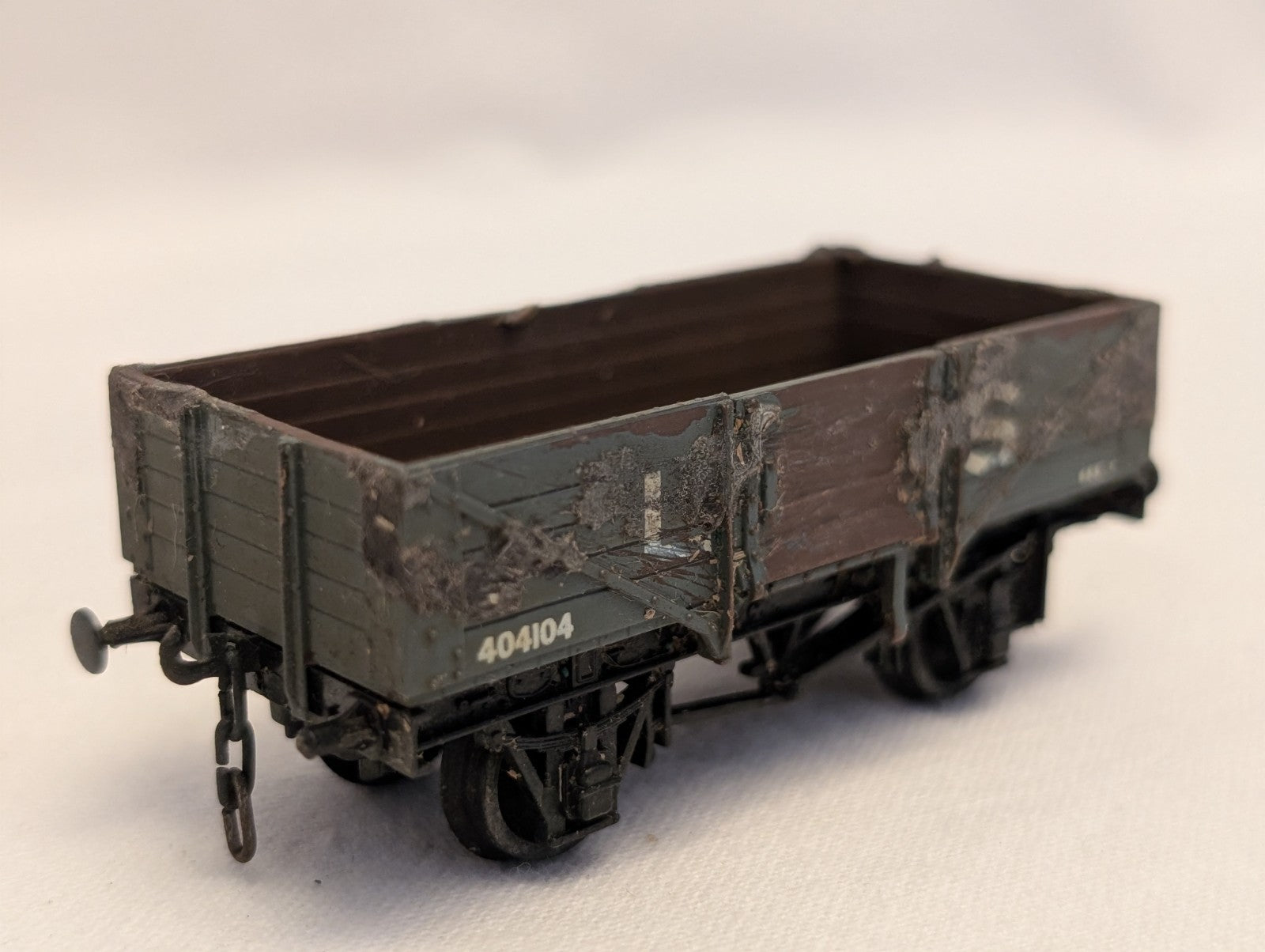 Hornby OO Gauge LMS 5-Plank Open Wagon Goods Wagon 404104 LMS Grey