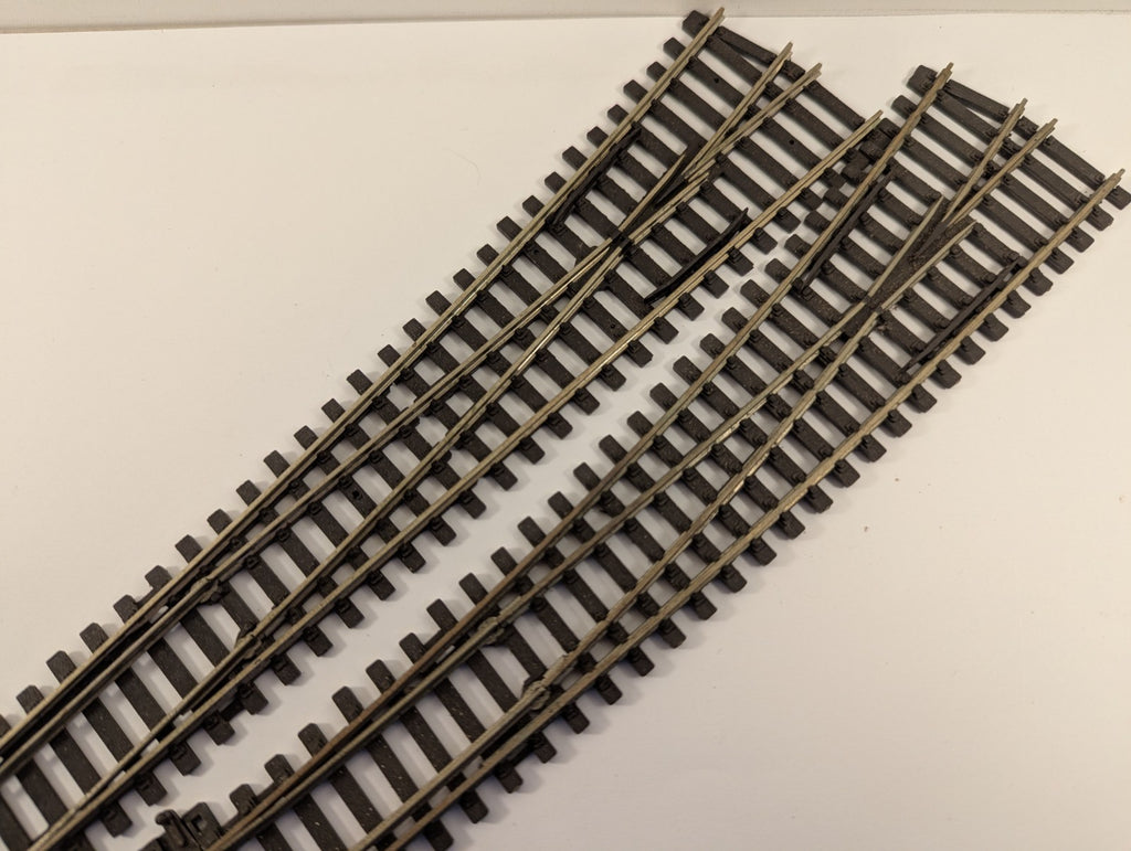 Peco OO Gauge Points x2