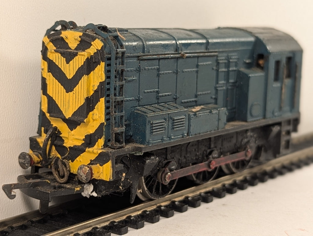 Tri-ang Hornby OO Gauge BR Standard Tender Locomotive Tender