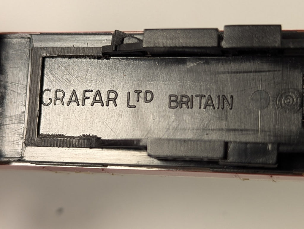 Graham Farish N Gauge BR Mk1 Corridor Coach Passenger Coach W 80657