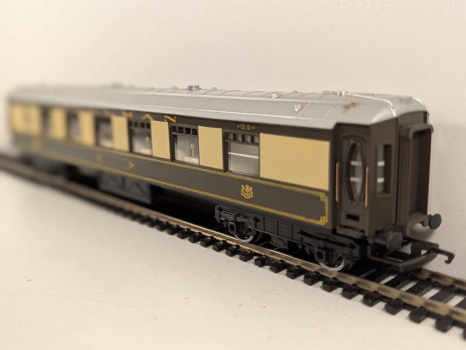 Hornby R.223 Pullman 1st Class Parlour Car
