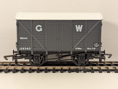 Dapol GWR B146 12 Ton Mogo Van