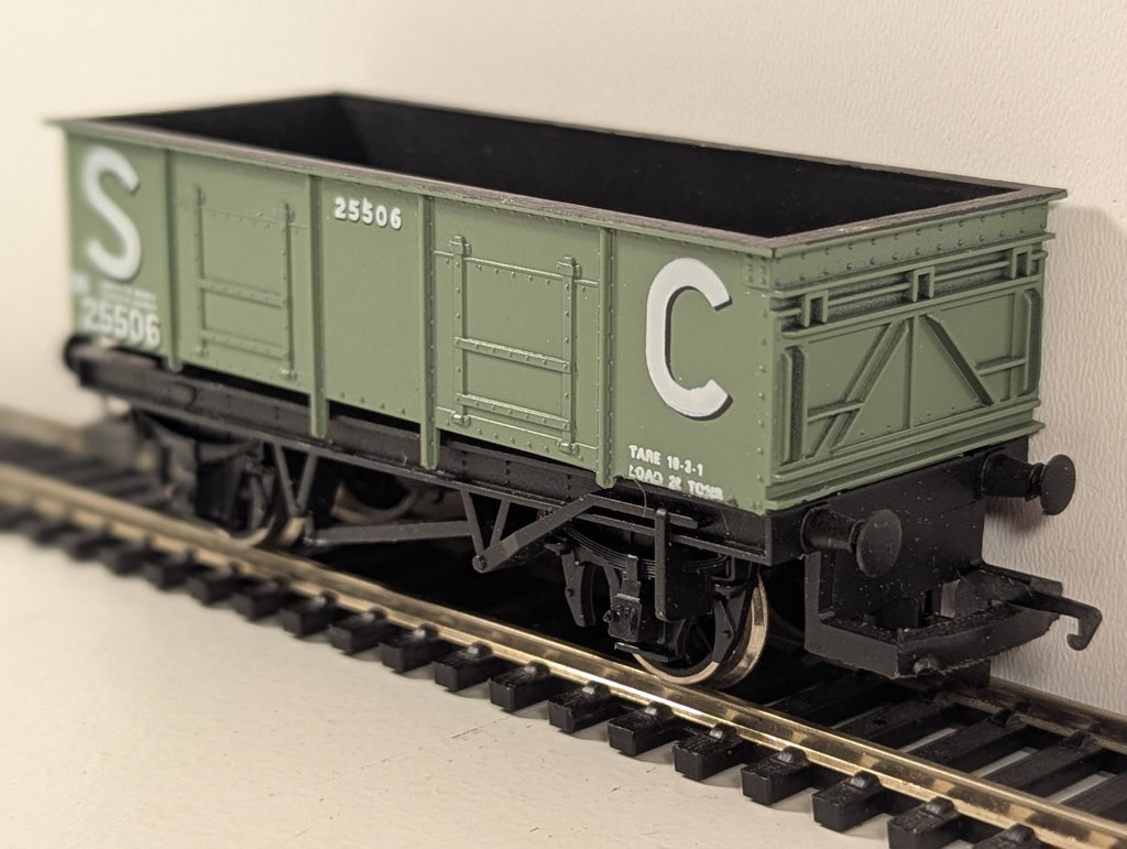 Hornby R730 OO Gauge “S.C.” Mineral Wagon