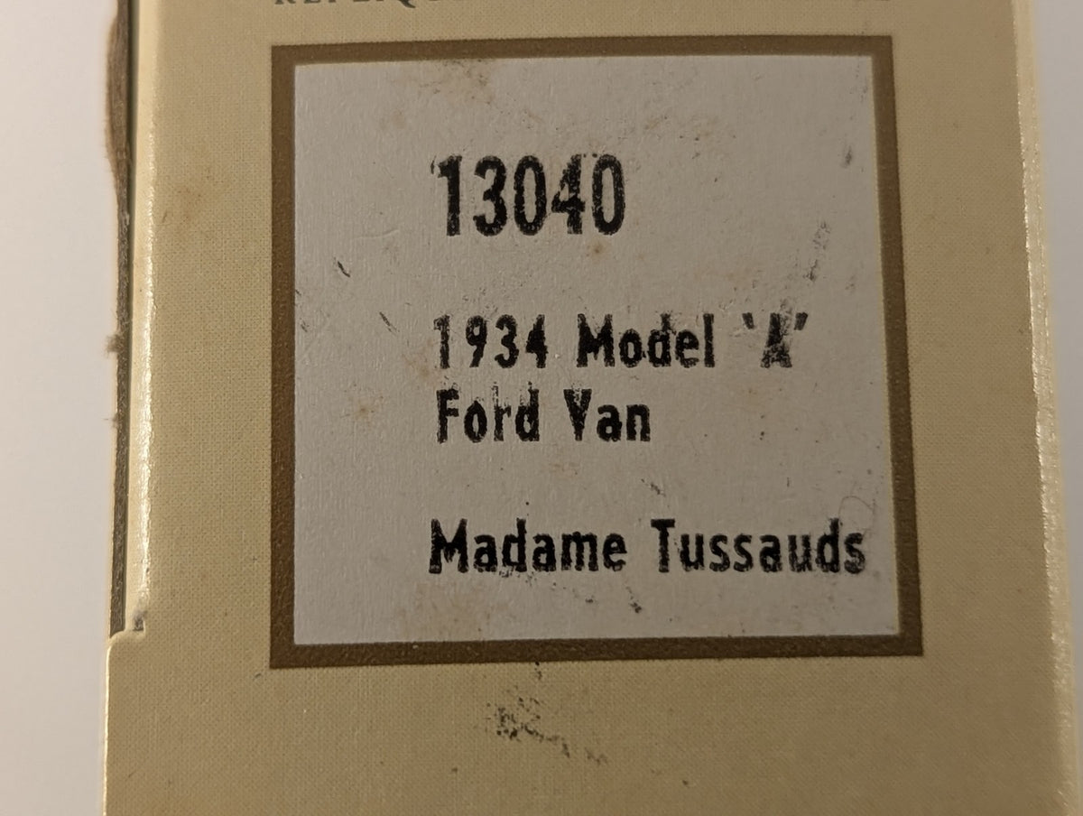 Lledo 1934 Model 'A' Ford Van Die-cast Van Madame Tussaud's Exhibition 13040