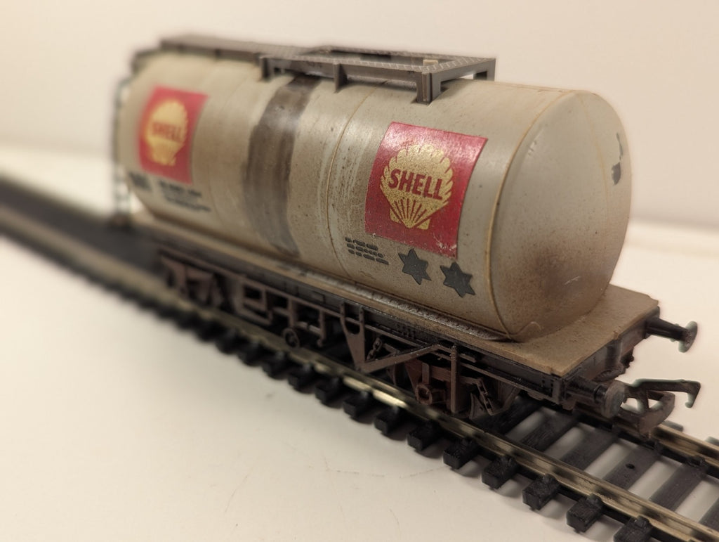 Hornby R020 OO Gauge TTA Tank Wagon Grey