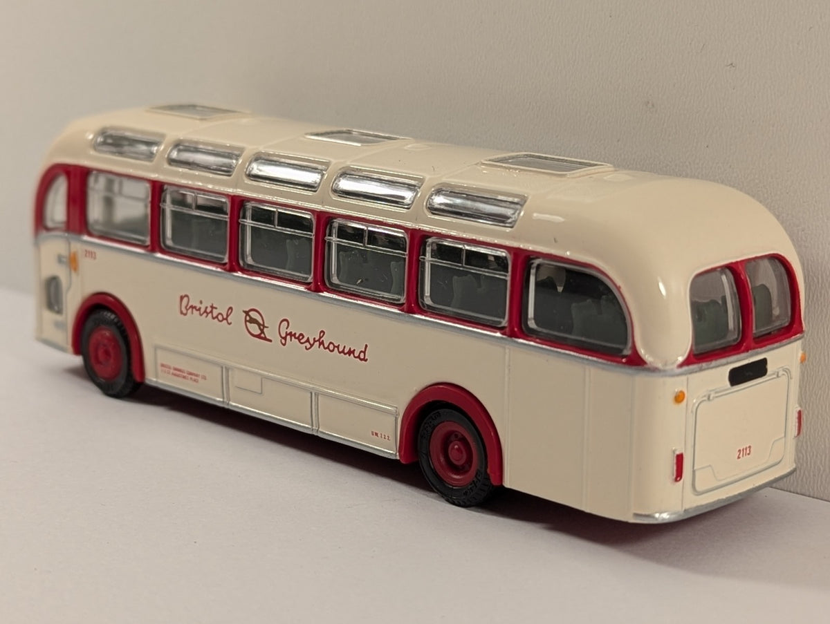 Exclusive First Editions (EFE) Bristol MW Coach – Bristol Greyhound Livery