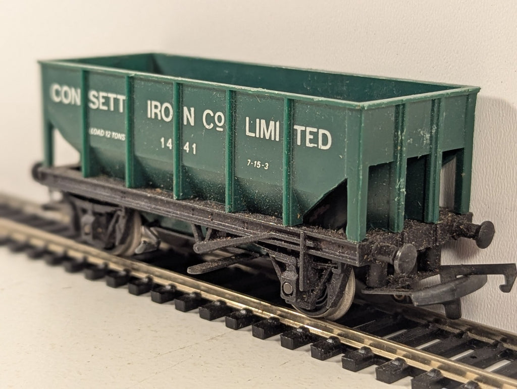 Tri-ang OO Gauge 12 Ton Operating Hopper Wagon Consett Goods Wagon