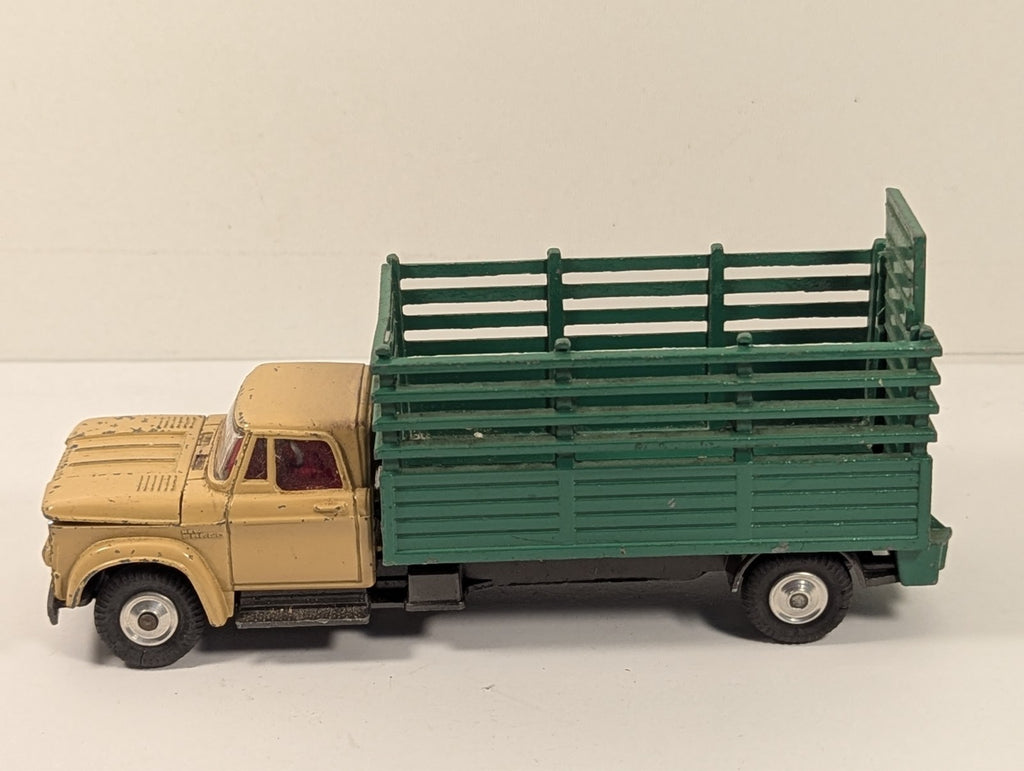 Corgi Toys 484 Dodge Kew Fargo Livestock Transporter 1:43 Scale - Missing Tyre