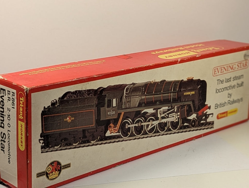 Tri-ang Hornby OO Gauge Evening Star Steam Locomotive 92220 BR Green