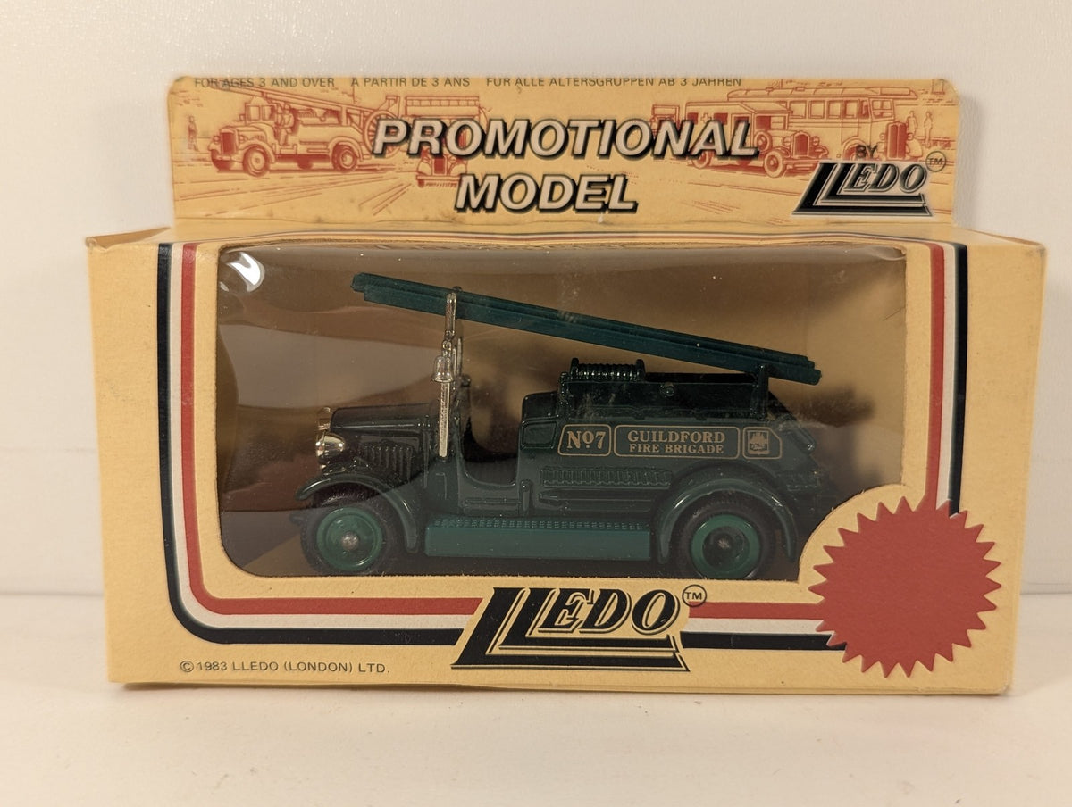 Lledo Dennis Fire Engine Die-cast Model Nº7 Guildford Fire Brigade