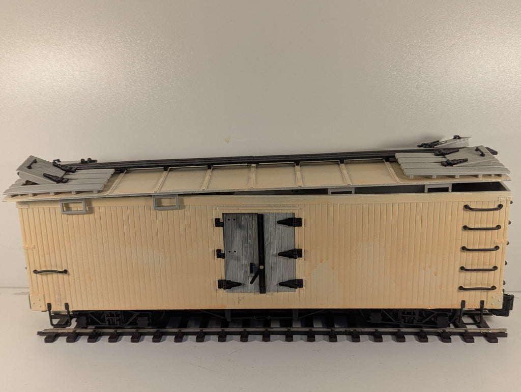 Bachmann G Scale Refrigerator Wagon – Wrong Box
