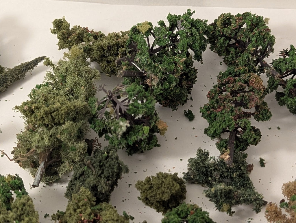 OO/HO Gauge Assorted Model Railway Trees Scenery & Trees