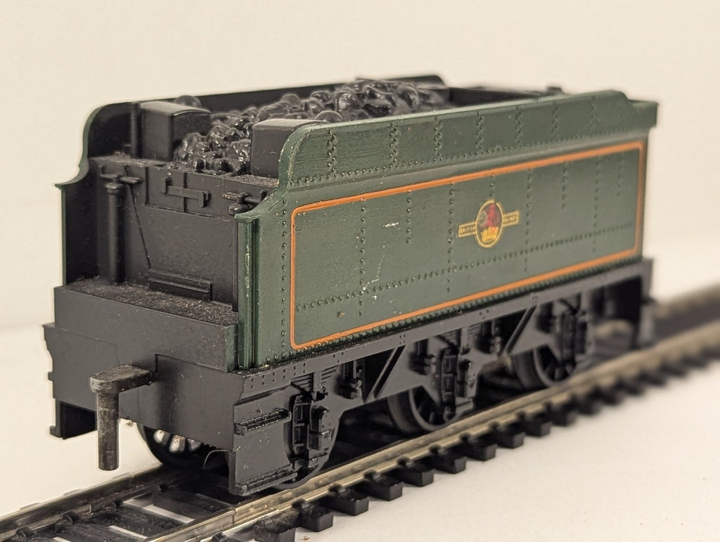 Tri-ang OO Gauge BR 6-Wheel Tender BR Green