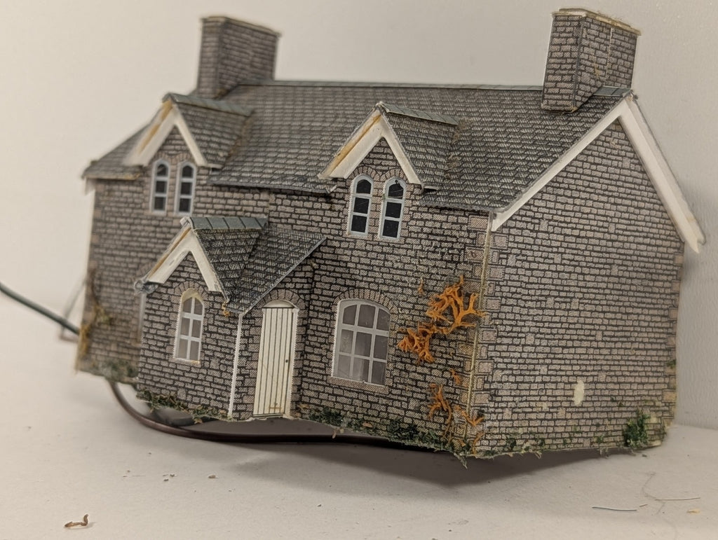 Metcalfe N Gauge Stone Semi-Detached Cottages Building PO254