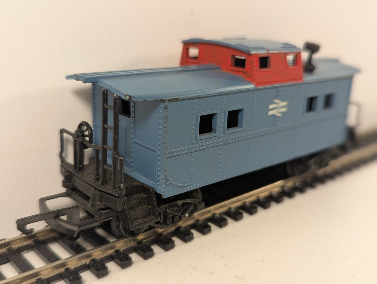 HO Scale Custom British Rail Blue Cupola Caboose