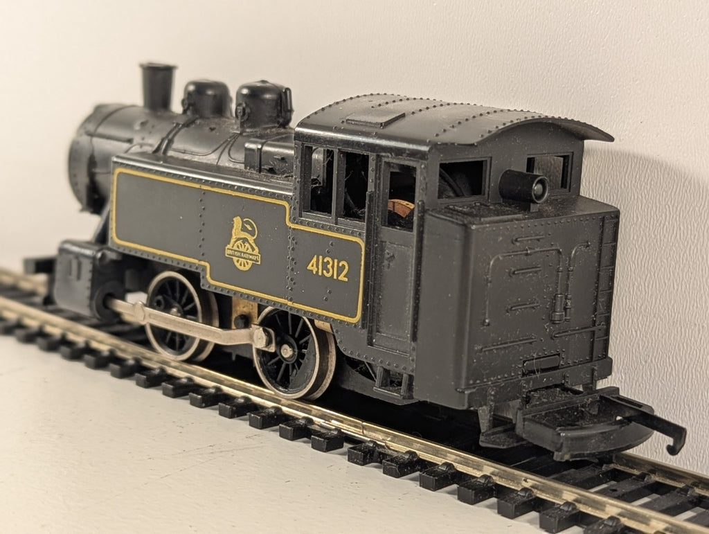 LIMA 23Q OO Gauge 0-4-0 Tank Locomotive 41312 BR Black