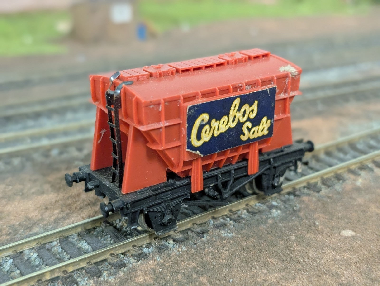Wrenn W5021 Salt Wagon (Cerebos Salt), Red Livery