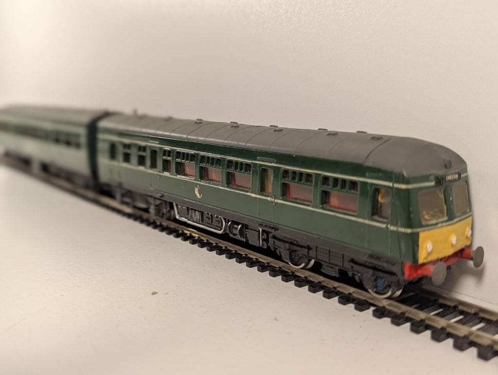 Hornby R158 OO Gauge Class 101 DMU Power & Trailer Set - Repaint