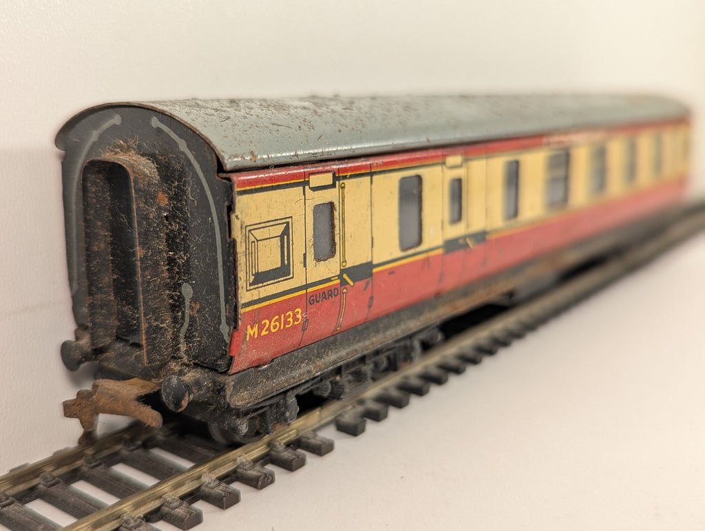 Hornby Dublo BR Carmine & Cream Brake Third Corridor Coach