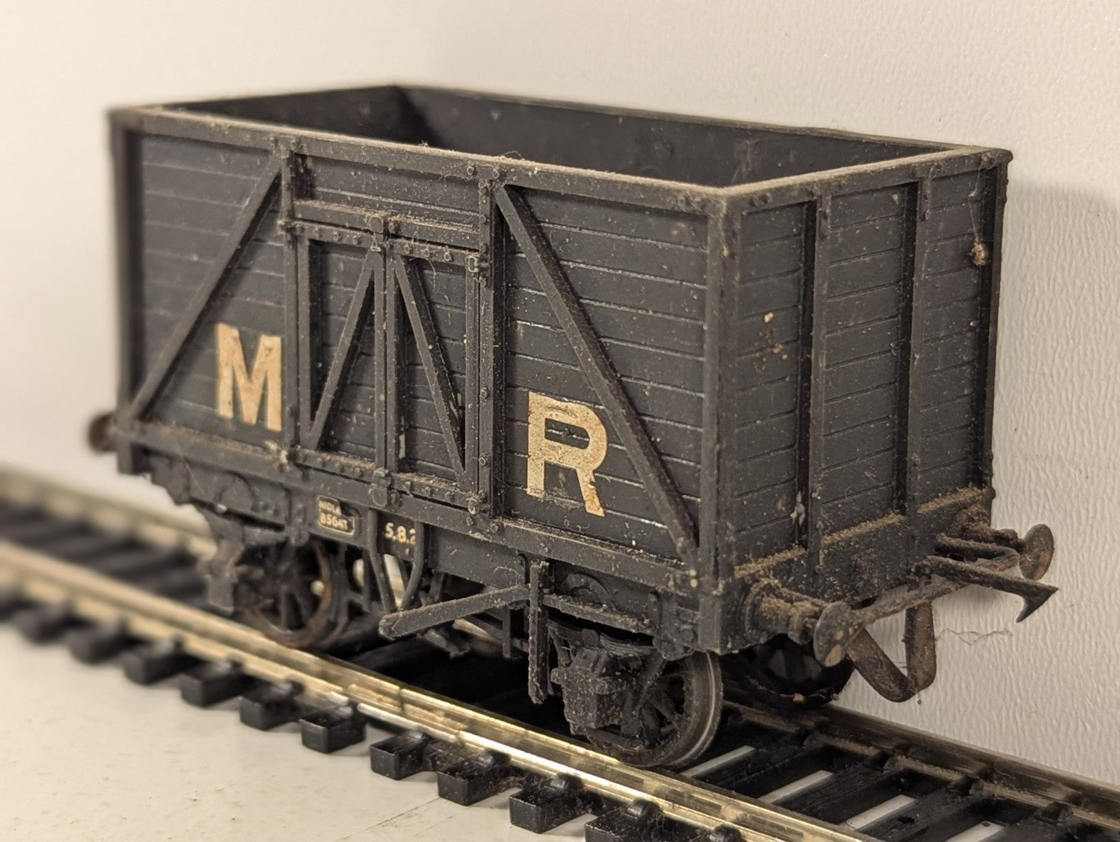 Kitbuilt Midland Railway 8-Ton Coal Wagon Goods Wagon 85647