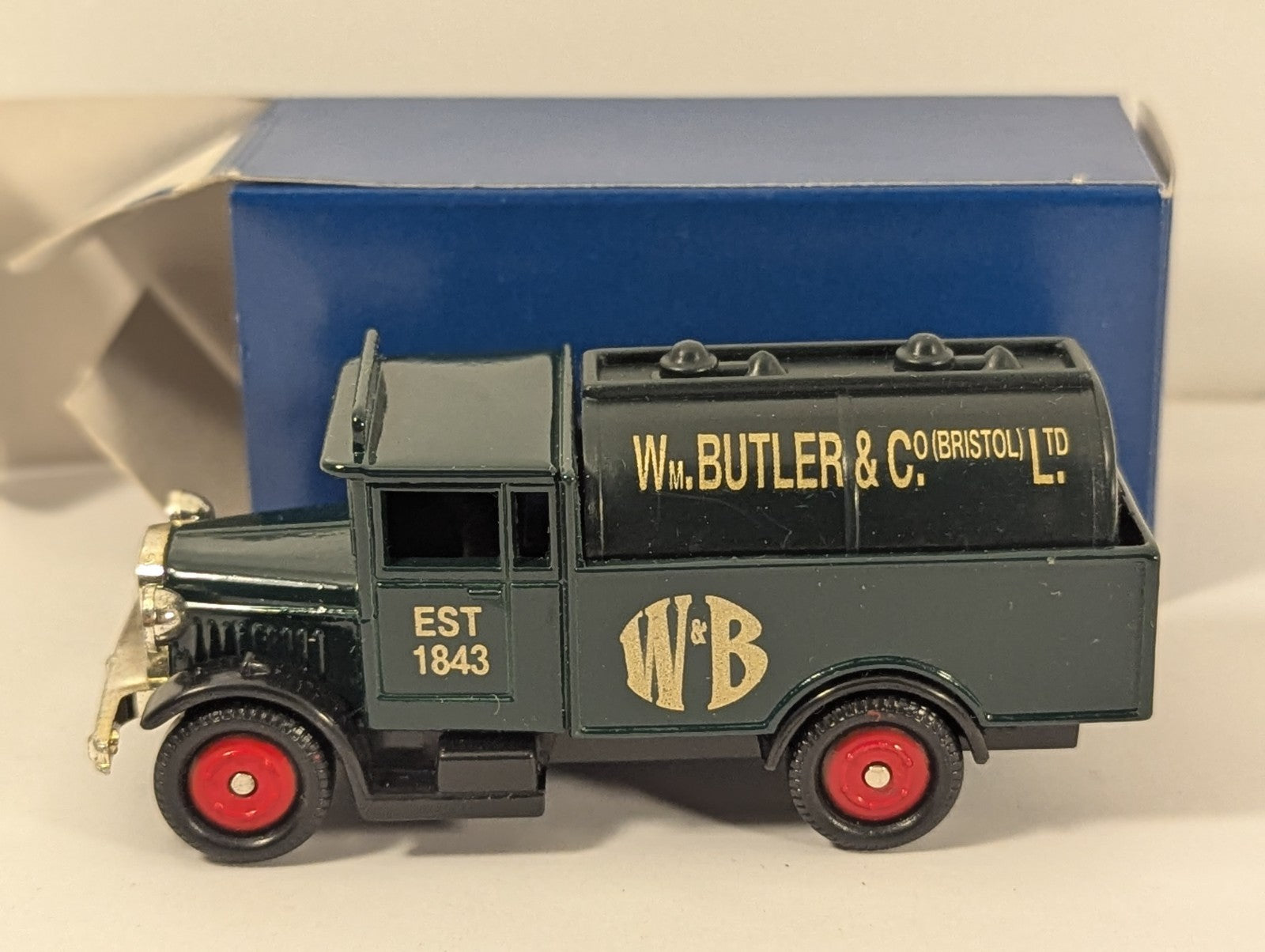 Corgi Cameo Collection Morris Tanker Truck Wm Butler and Co Bristol Ltd
