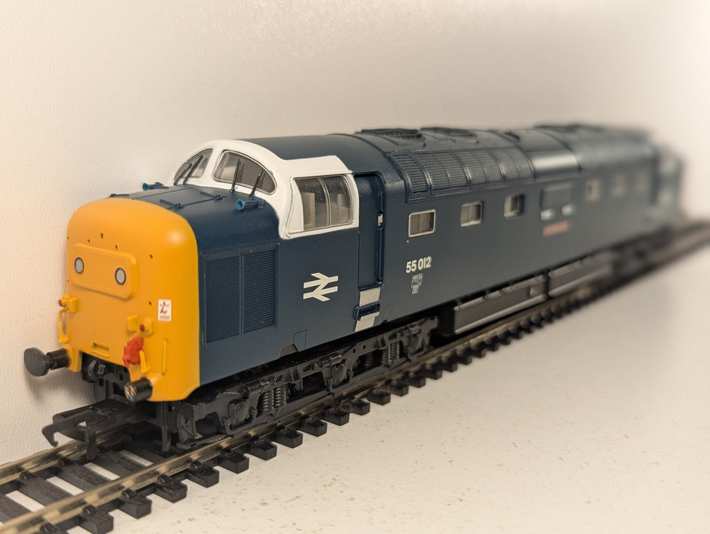 Bachmann OO Gauge Class 55 Deltic 55 012 'Crepello' Diesel Locomotive 55012