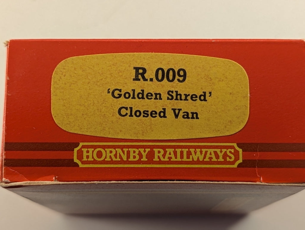 Hornby R009 Golden Shred Closed Van Goods Wagon